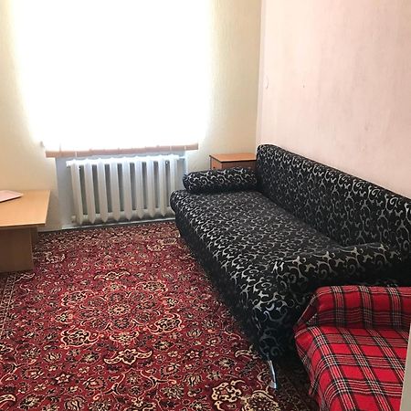 Хостел Тихий Дворик Kharkiv Eksteriør billede