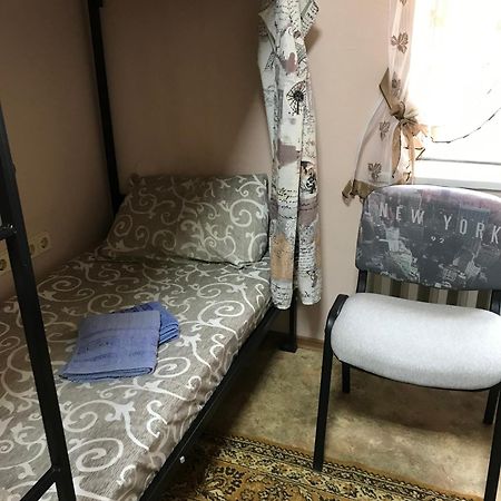 Хостел Тихий Дворик Kharkiv Eksteriør billede