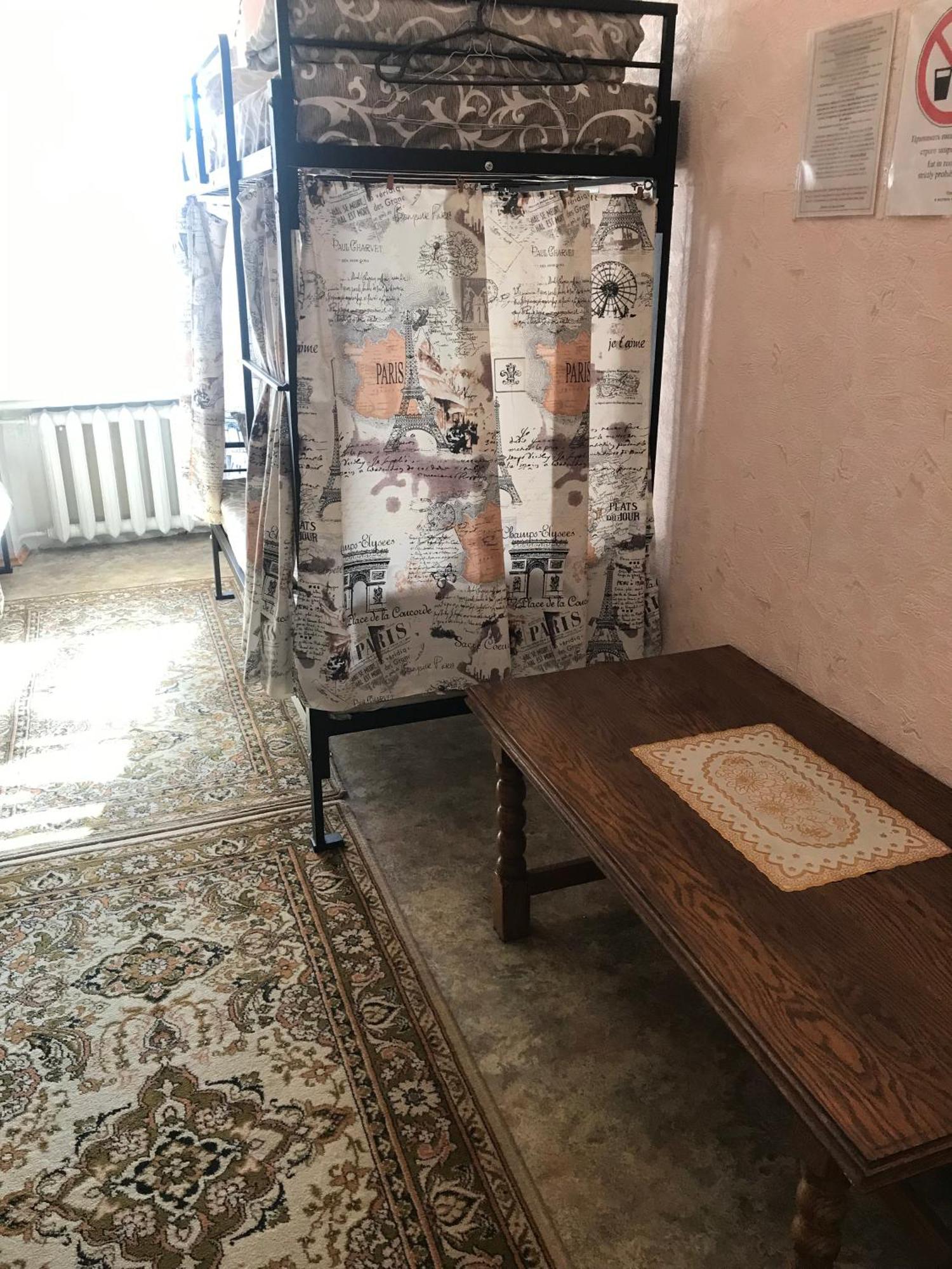 Хостел Тихий Дворик Kharkiv Eksteriør billede